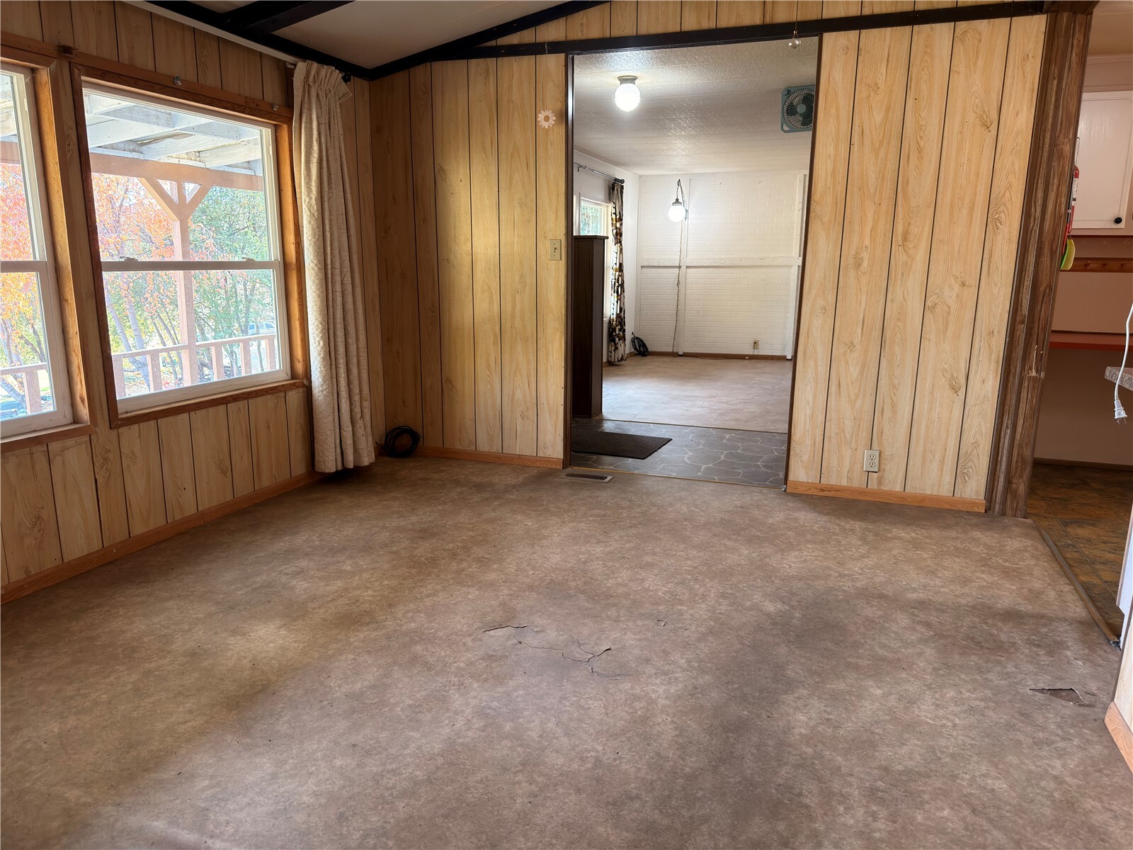 24 Hubbert Road Property Photo 9