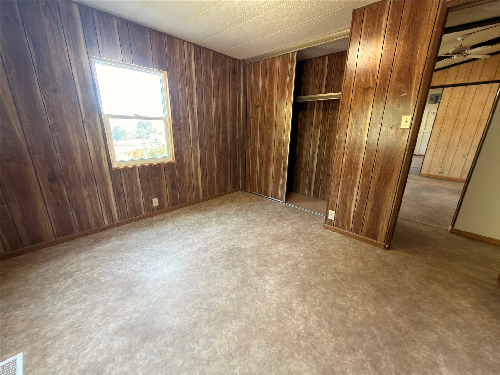 24 Hubbert Road Property Photo 16