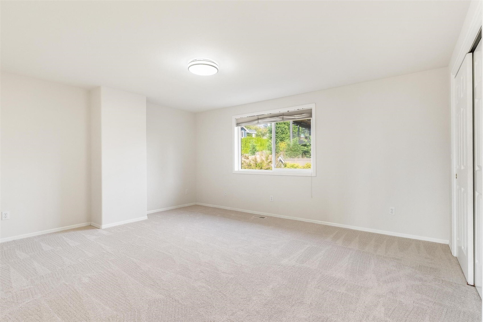 18805 94th Avenue Property Photo 31