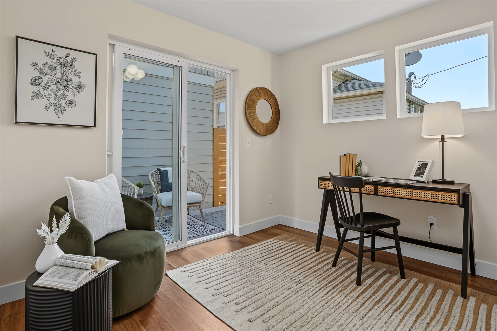 2412 Queen Ann Avenue Property Photo 22