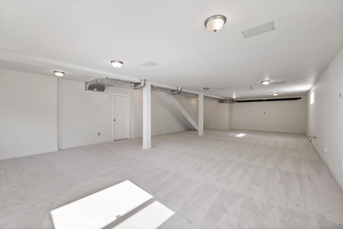 10917 28th Avenue Property Photo 36