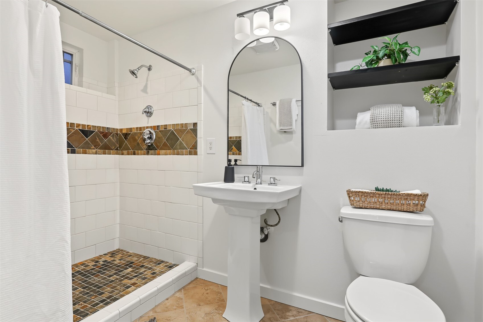 2242 Bonair Place Property Photo 27
