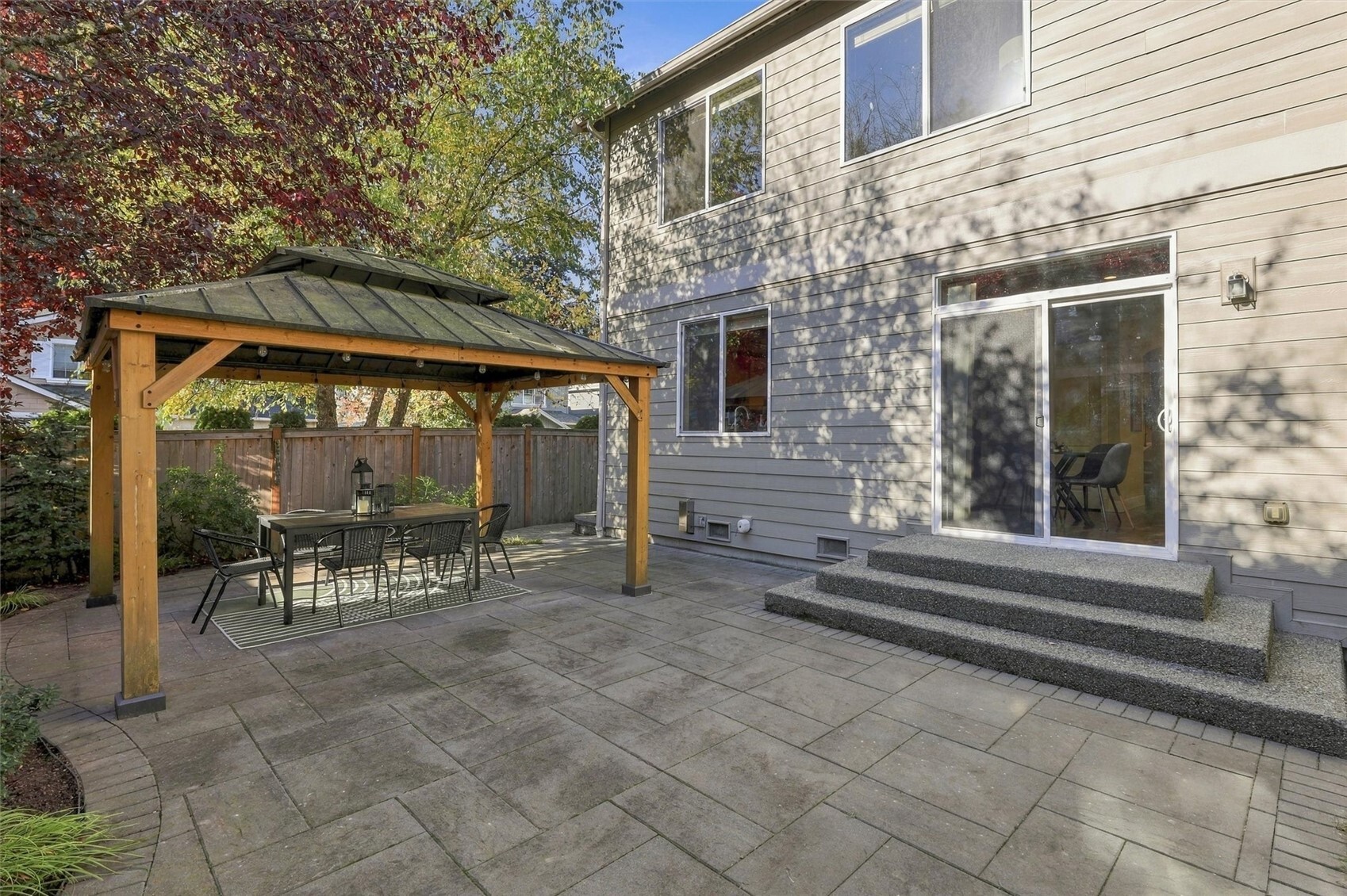 4566 Finch Street Property Photo 28