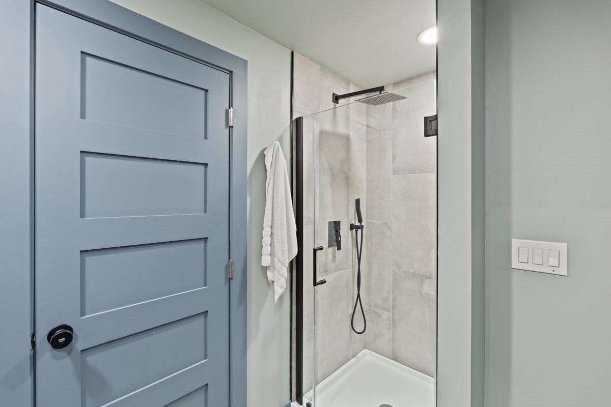 95 W Shore Avenue Property Photo 32