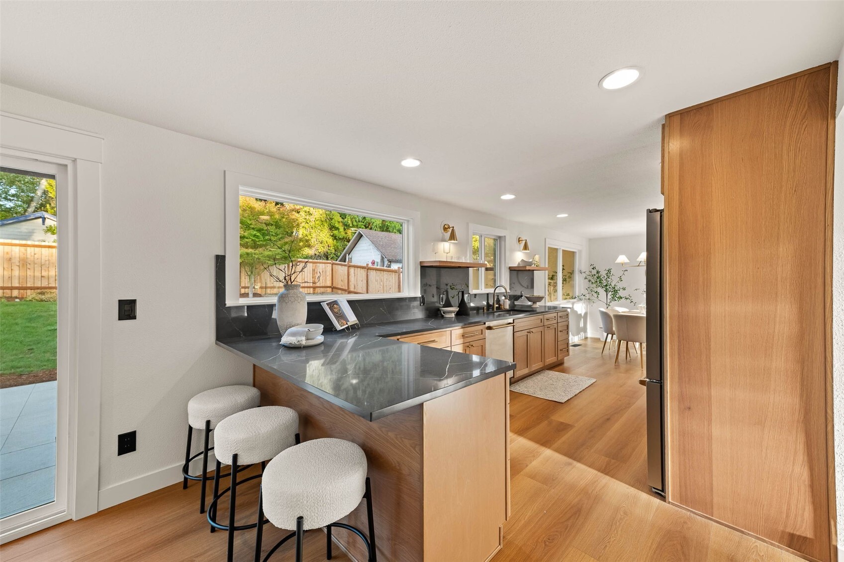 11516 Bartlett Avenue Property Photo 10