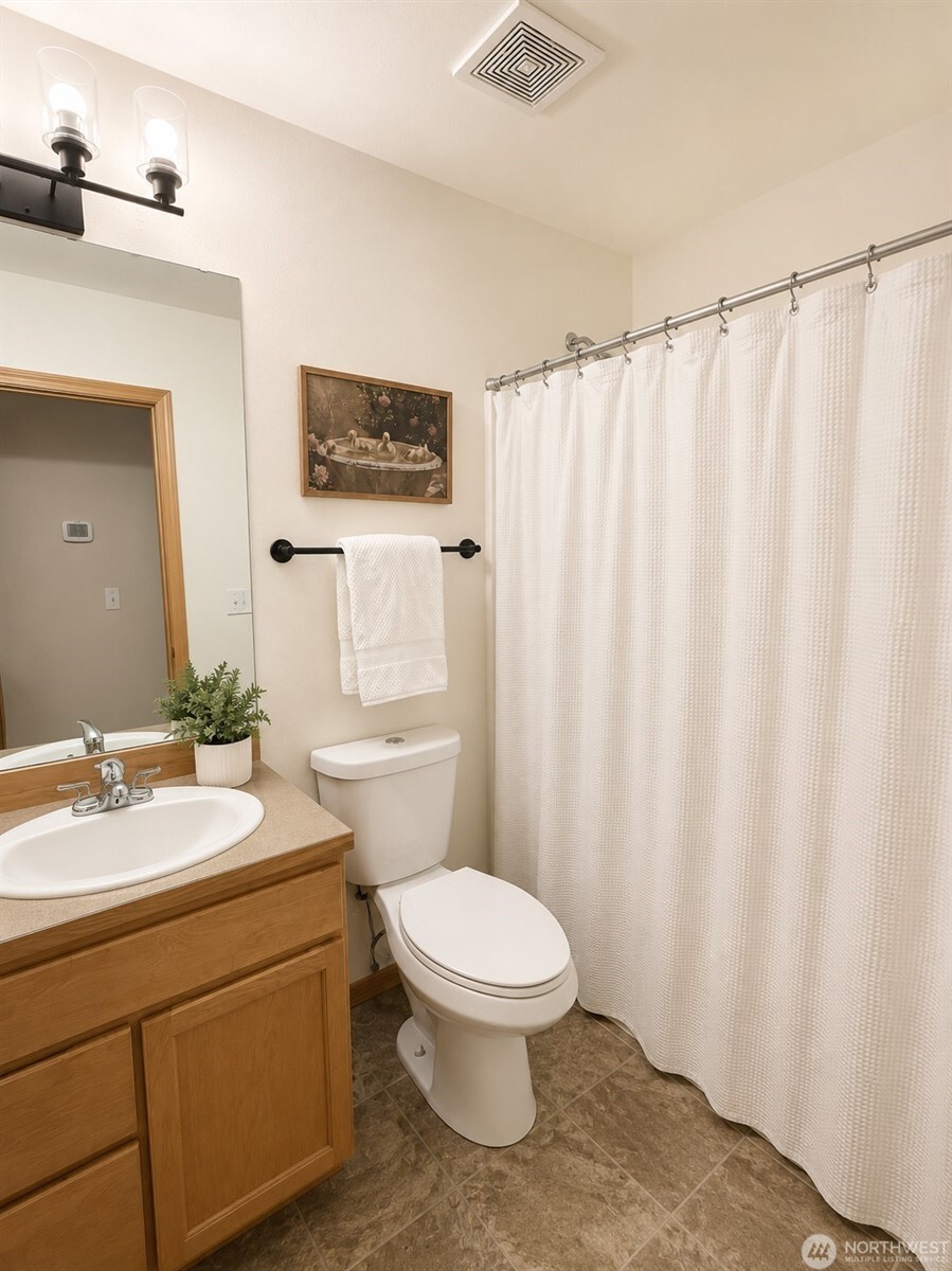 576 Saddle Rock Loop Property Photo 10
