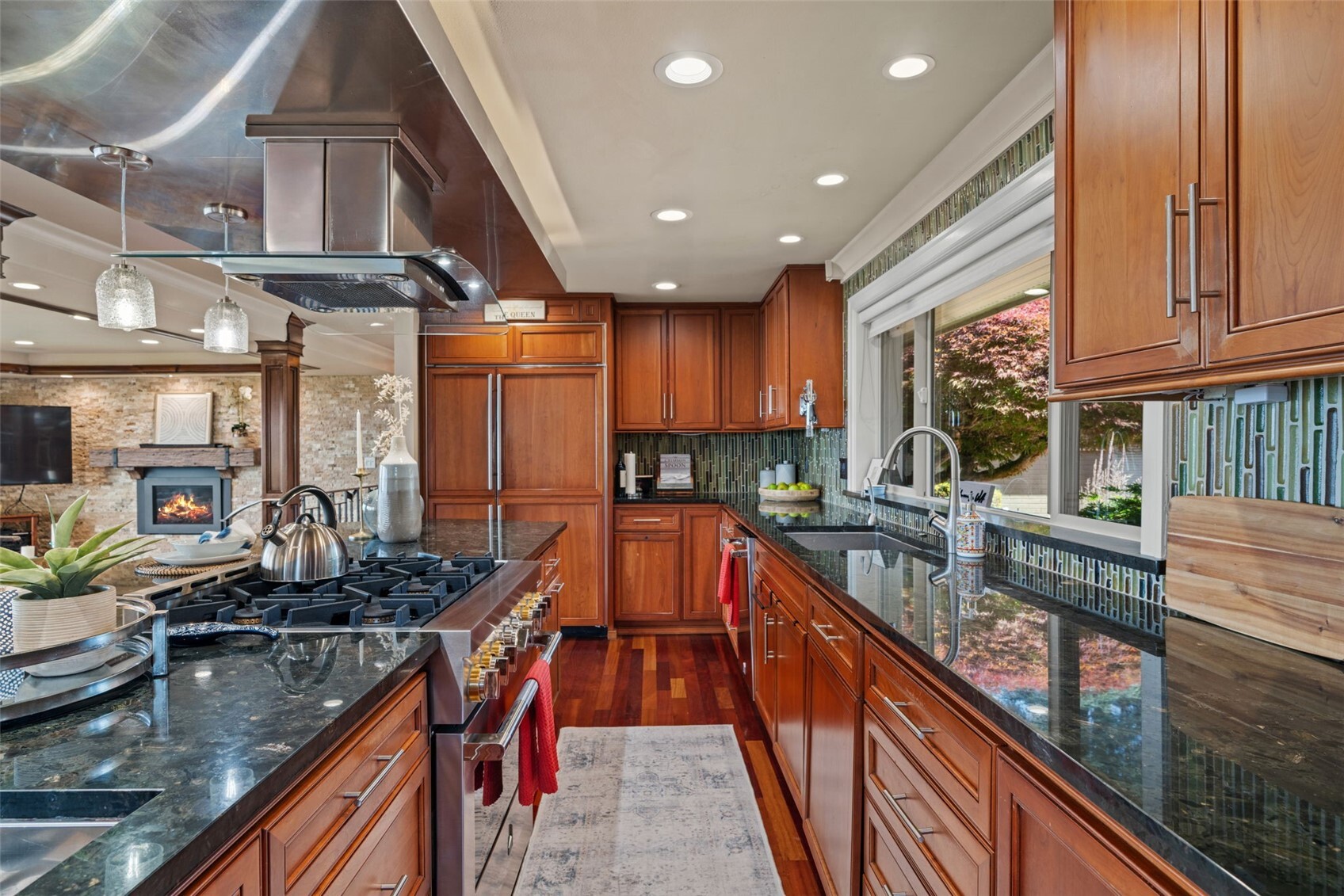 8723 Talbot Road Property Photo 15