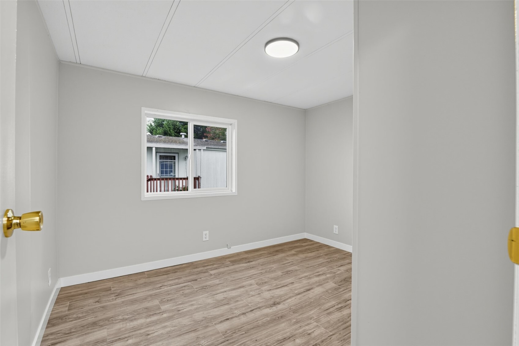 11500 Meridian Avenue 39 Property Photo 17