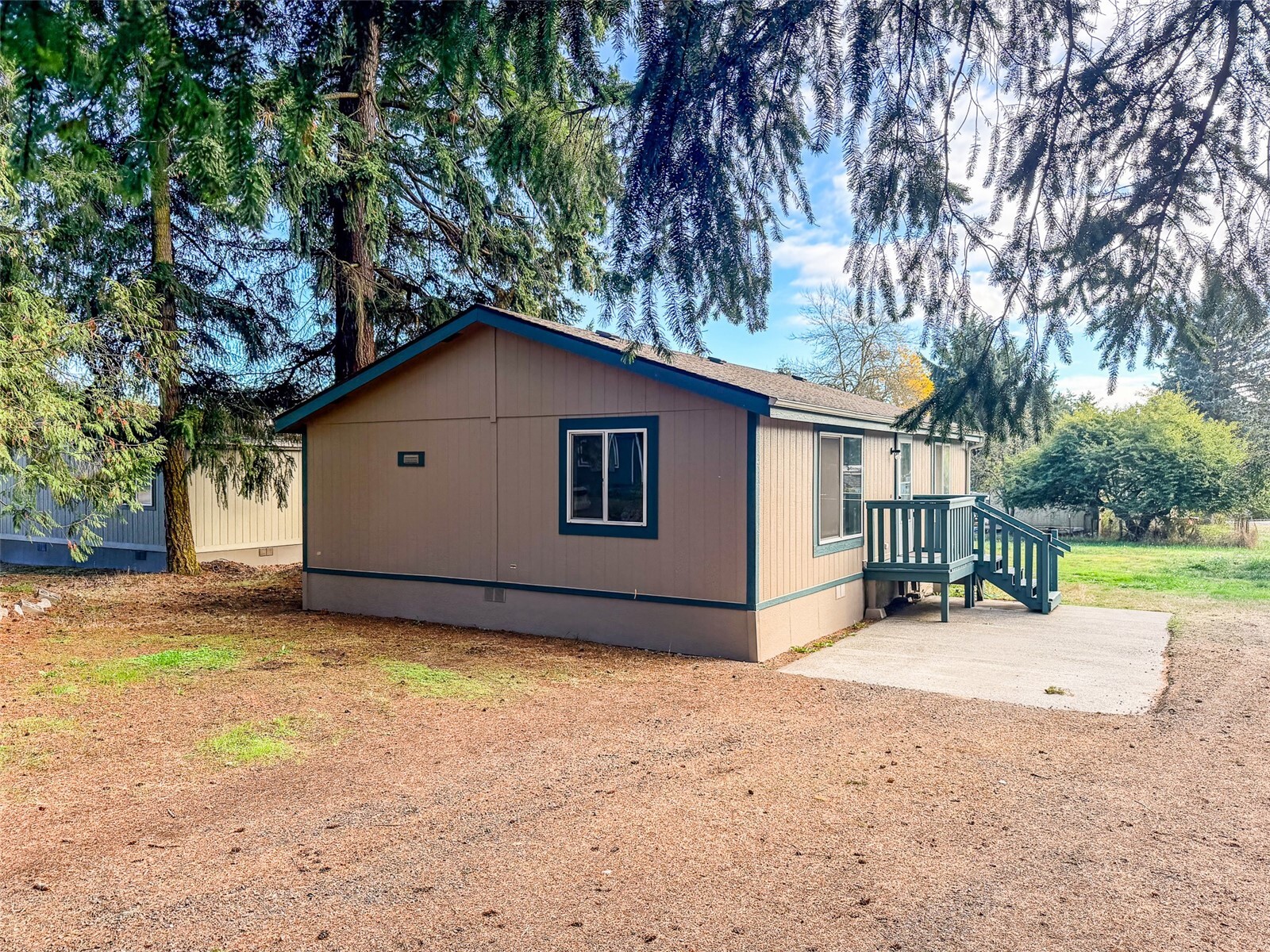 611 Cedar Avenue 21 Property Photo 1