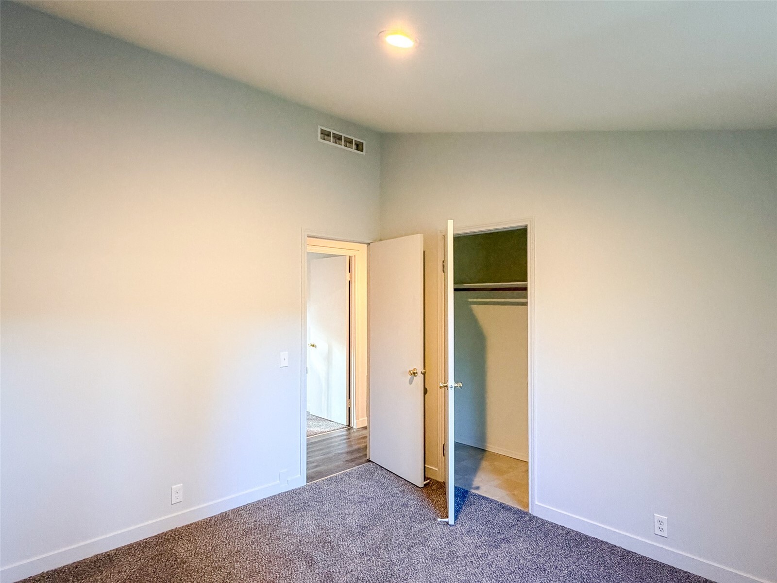611 Cedar Avenue 21 Property Photo 19