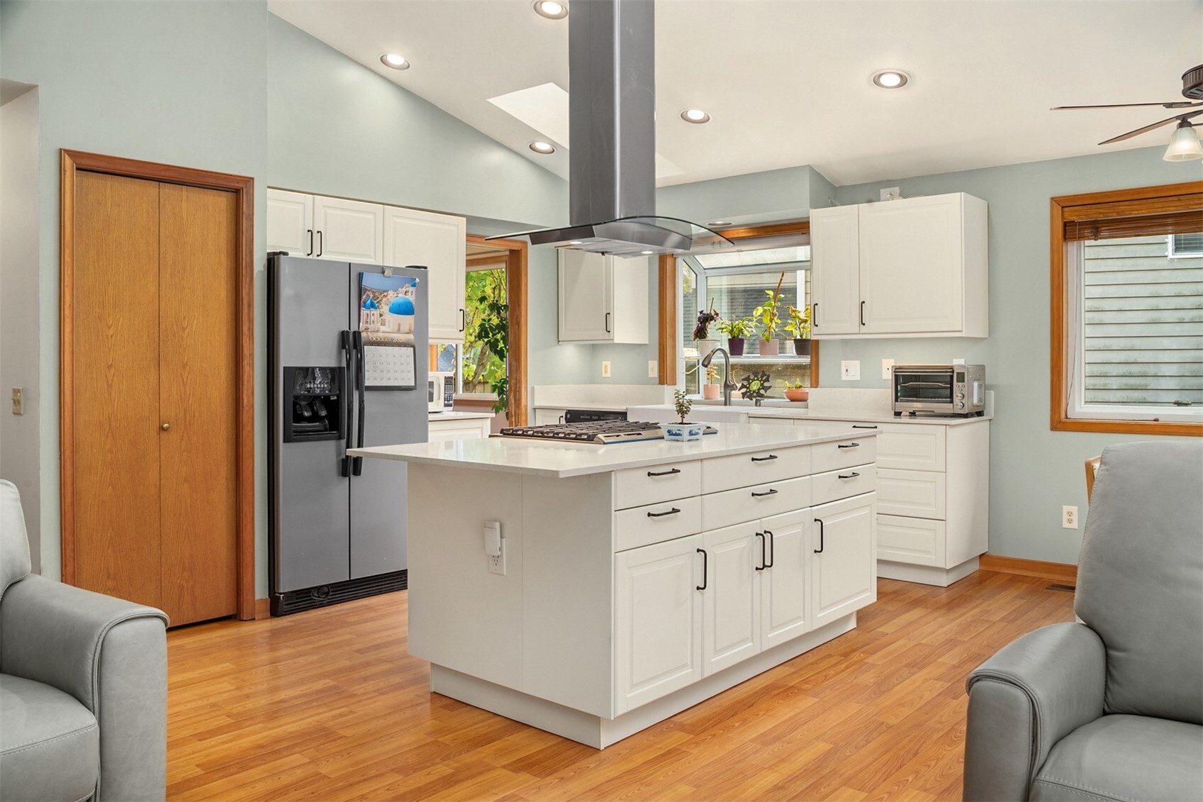 23114 14th Place Property Photo 2