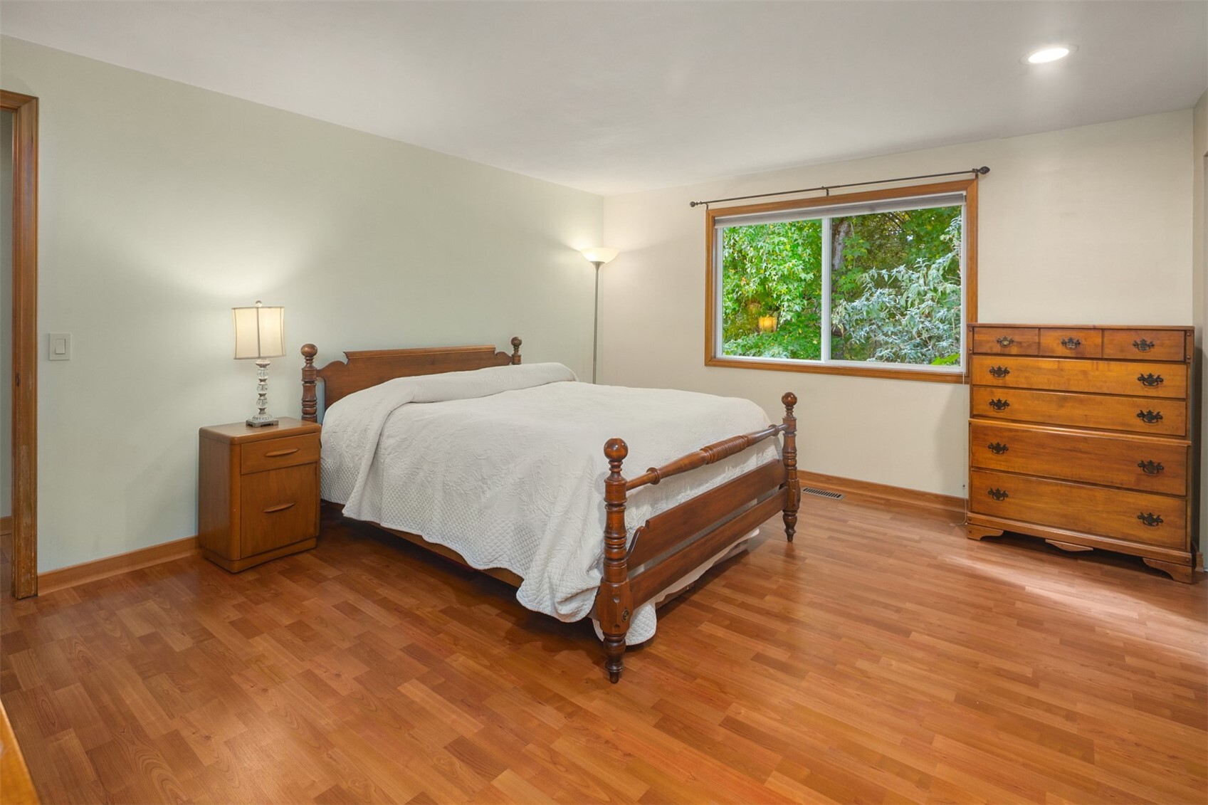 23114 14th Place Property Photo 12