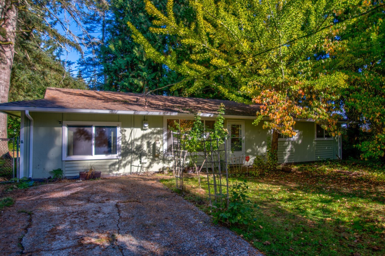 5028 74th Avenue Property Photo 1