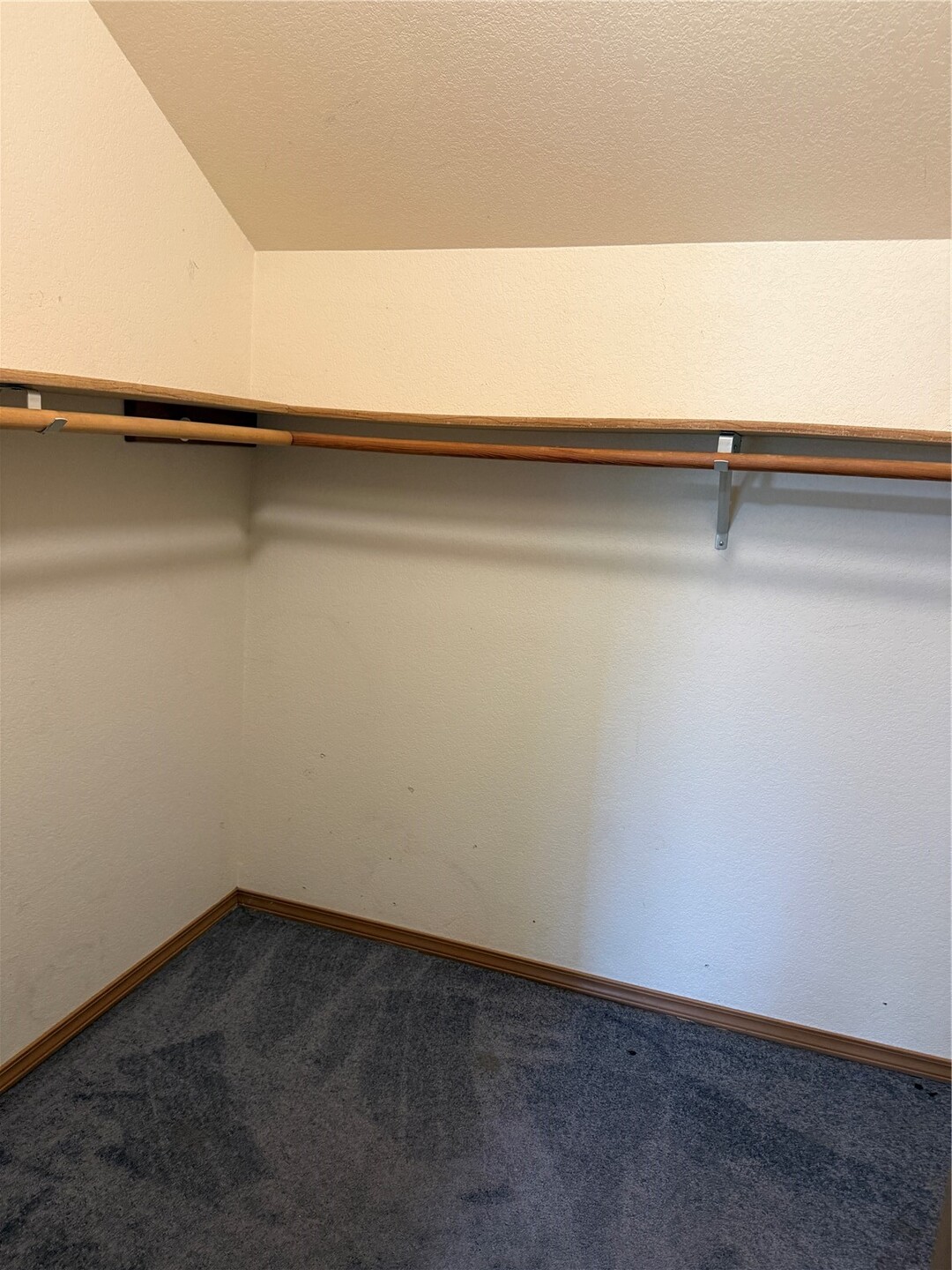11 Ne Skipper Court Property Photo 25