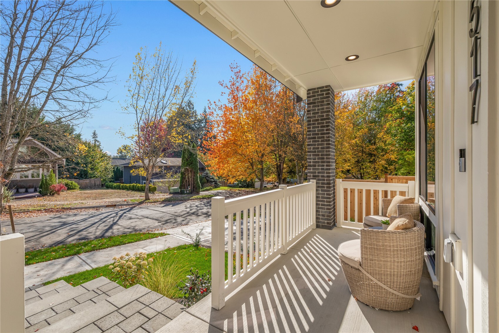 9517 117th Place Property Photo 4
