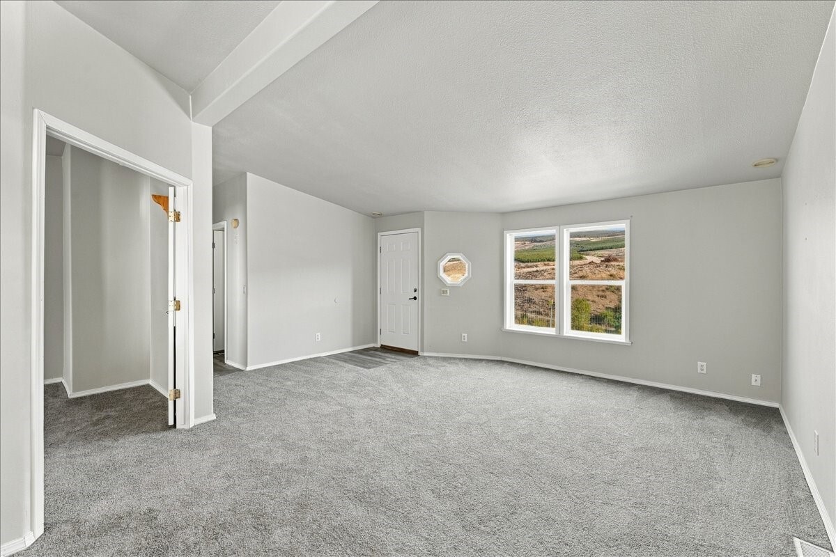 3570 Pinnacle Place Property Photo 12