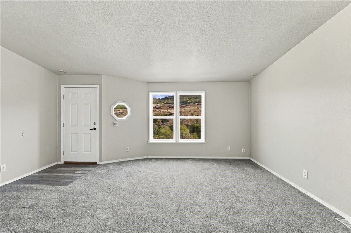 3570 Pinnacle Place Property Photo 13