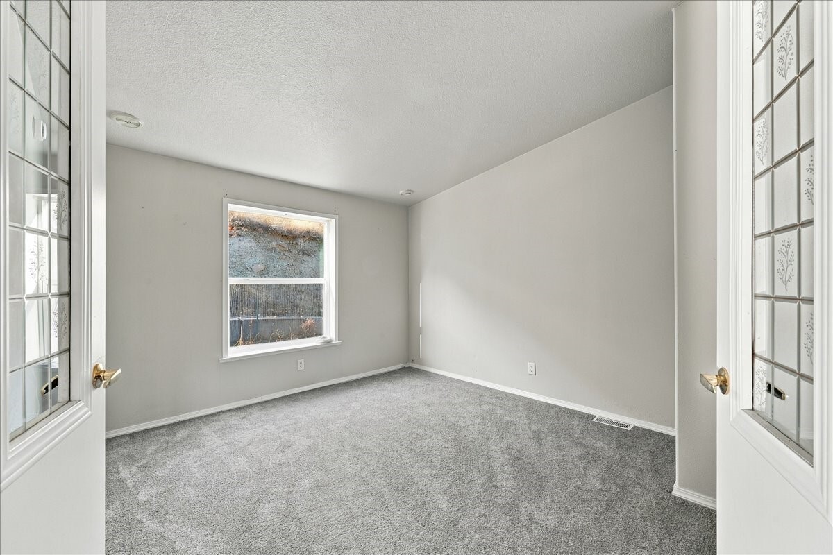 3570 Pinnacle Place Property Photo 16