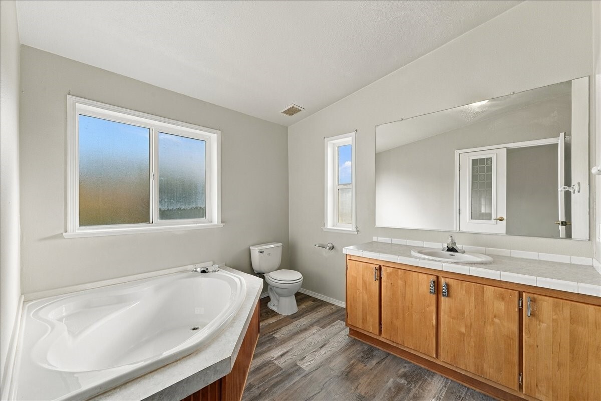 3570 Pinnacle Place Property Photo 20