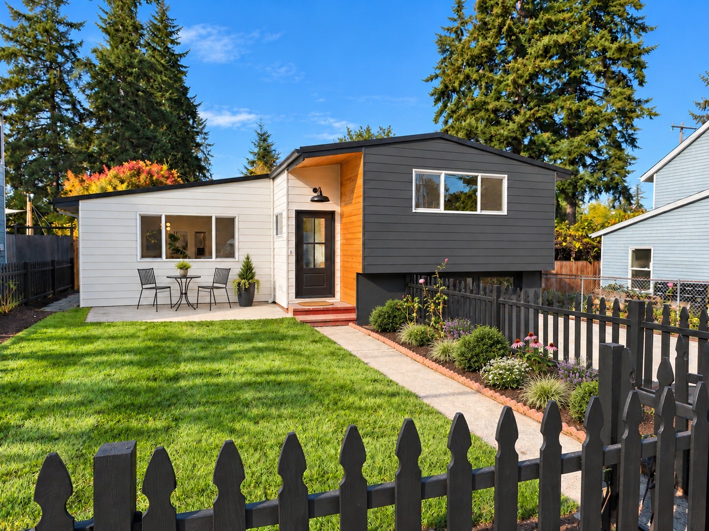 14347 Ashworth Avenue Property Photo 1