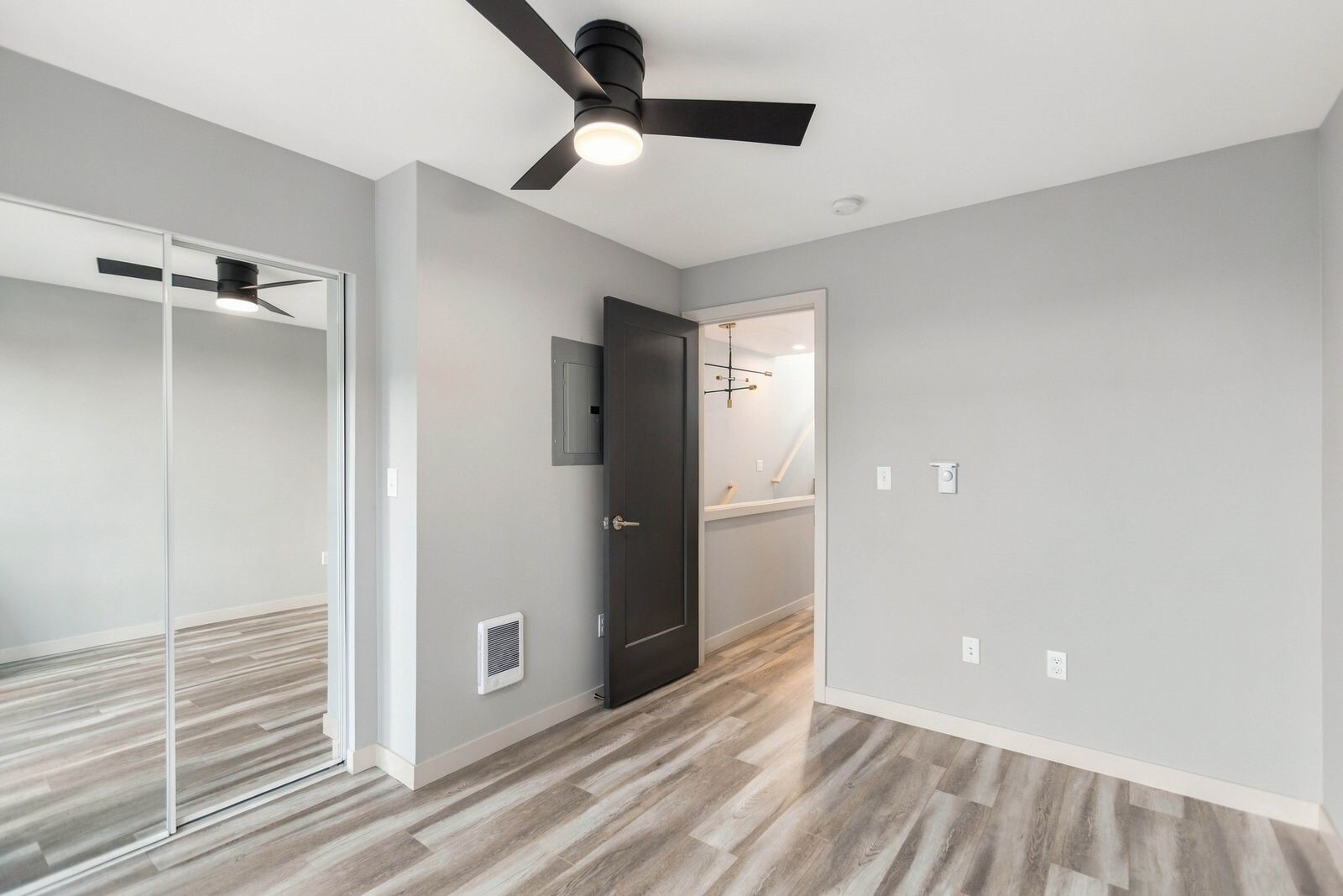 304 N 107th Street Property Photo 15