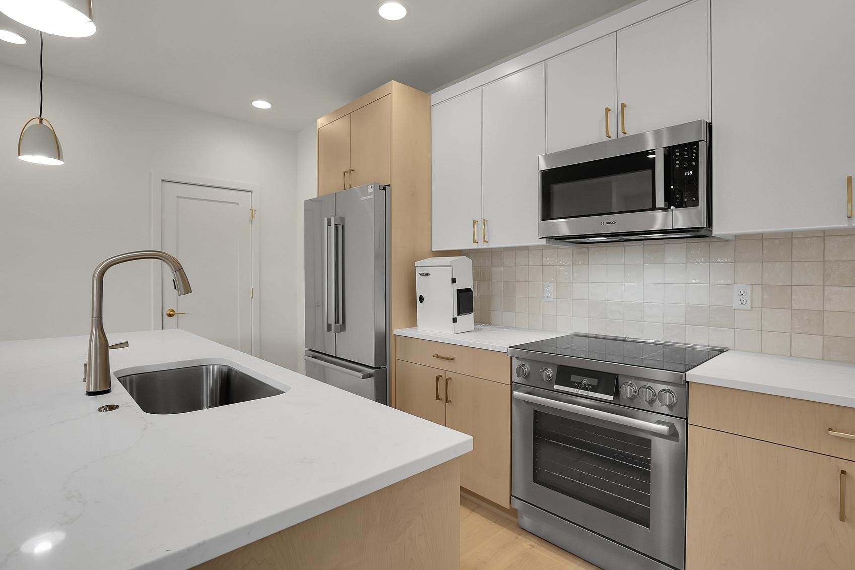 2612 Nw 62nd Street Property Photo 4