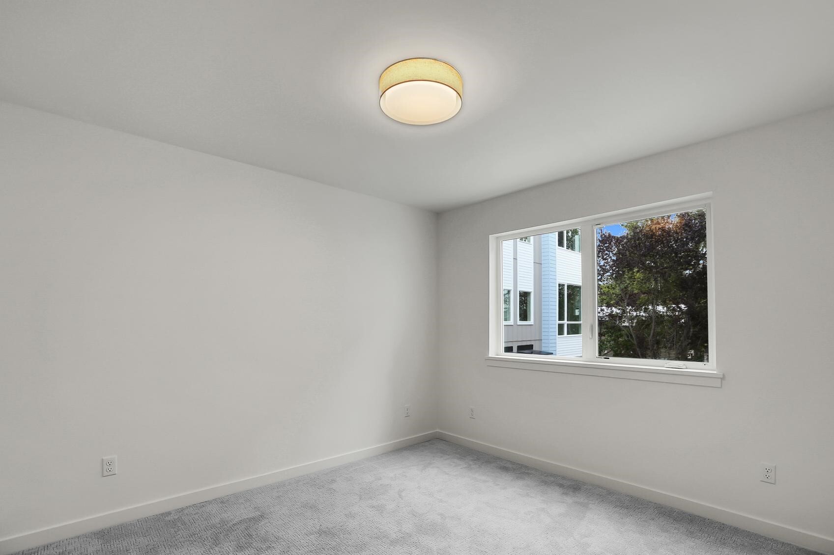 2612 Nw 62nd Street Property Photo 6