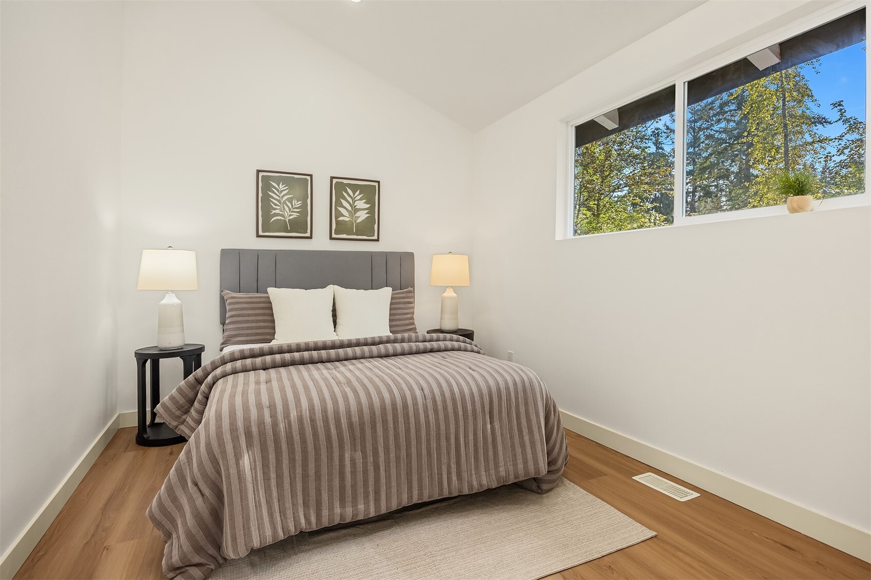 15744 Renton Issaquah Road Property Photo 16