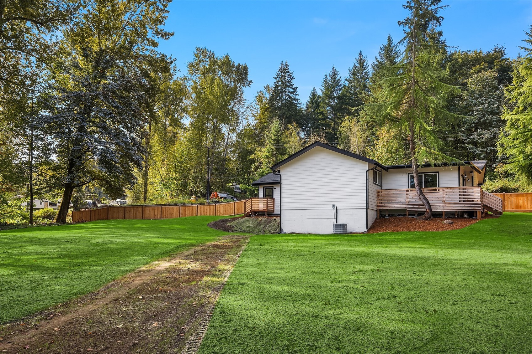 15744 Renton Issaquah Road Property Photo 25