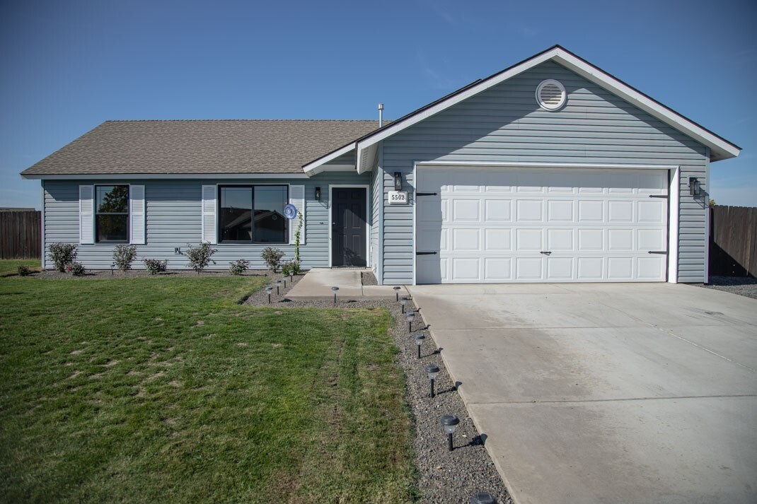 5502 Sosas Court Property Photo 1