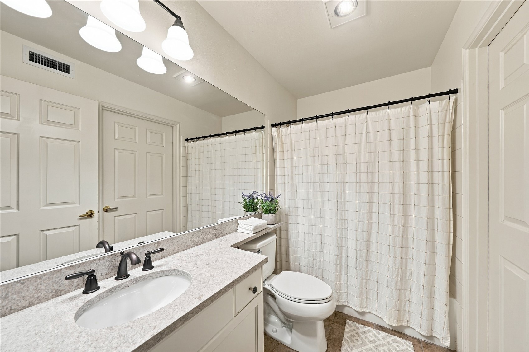 25235 Se Klahanie Boulevard Q 102 Property Photo 15