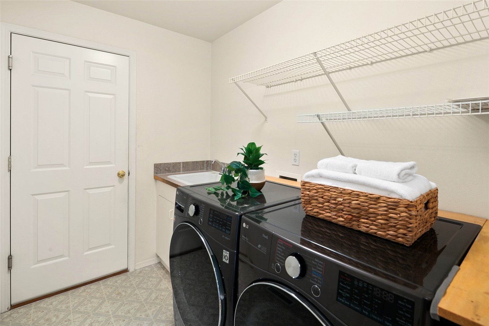 28003 24th Place Property Photo 32