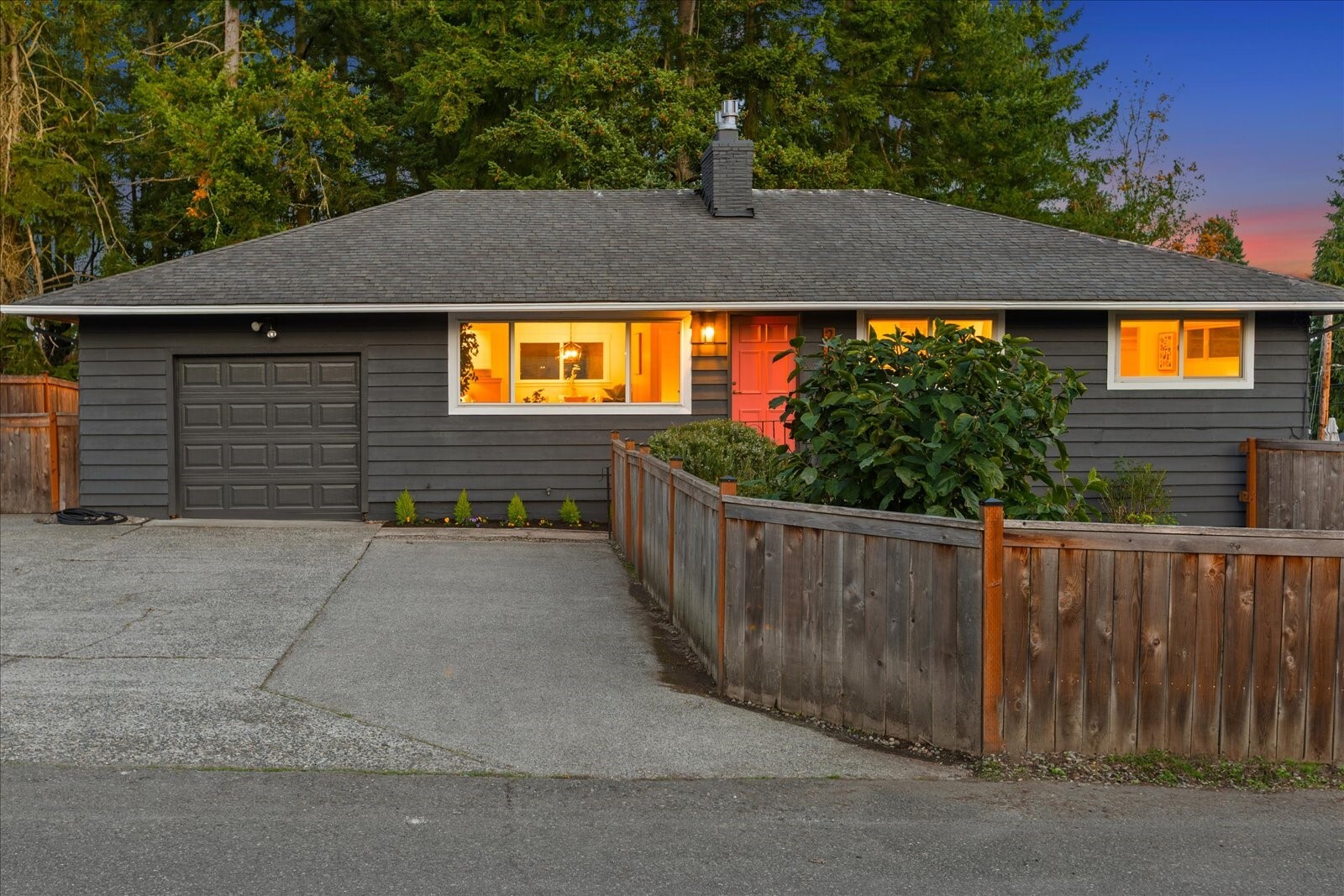 23927 80th Place Property Photo 1