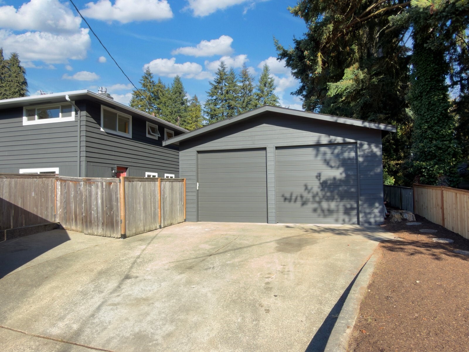 23927 80th Place Property Photo 4