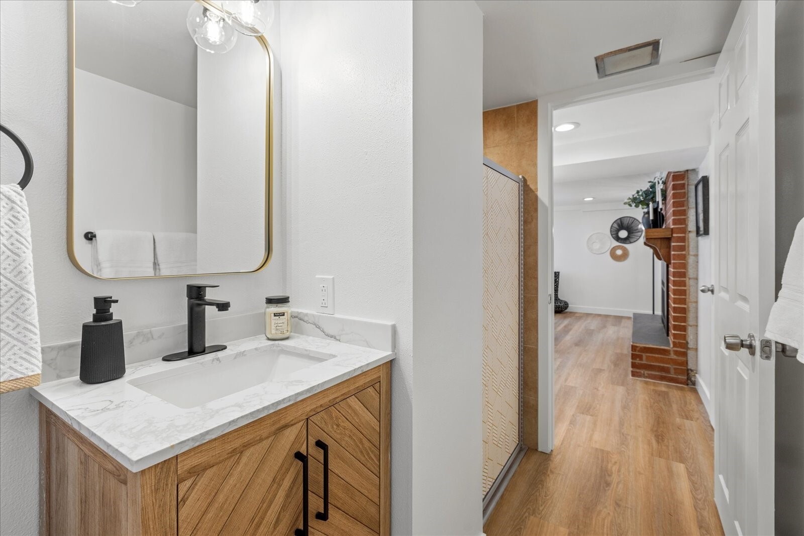 23927 80th Place Property Photo 28