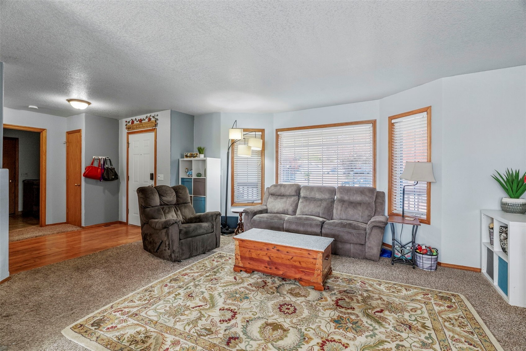 5531 Finch Drive Property Photo 14