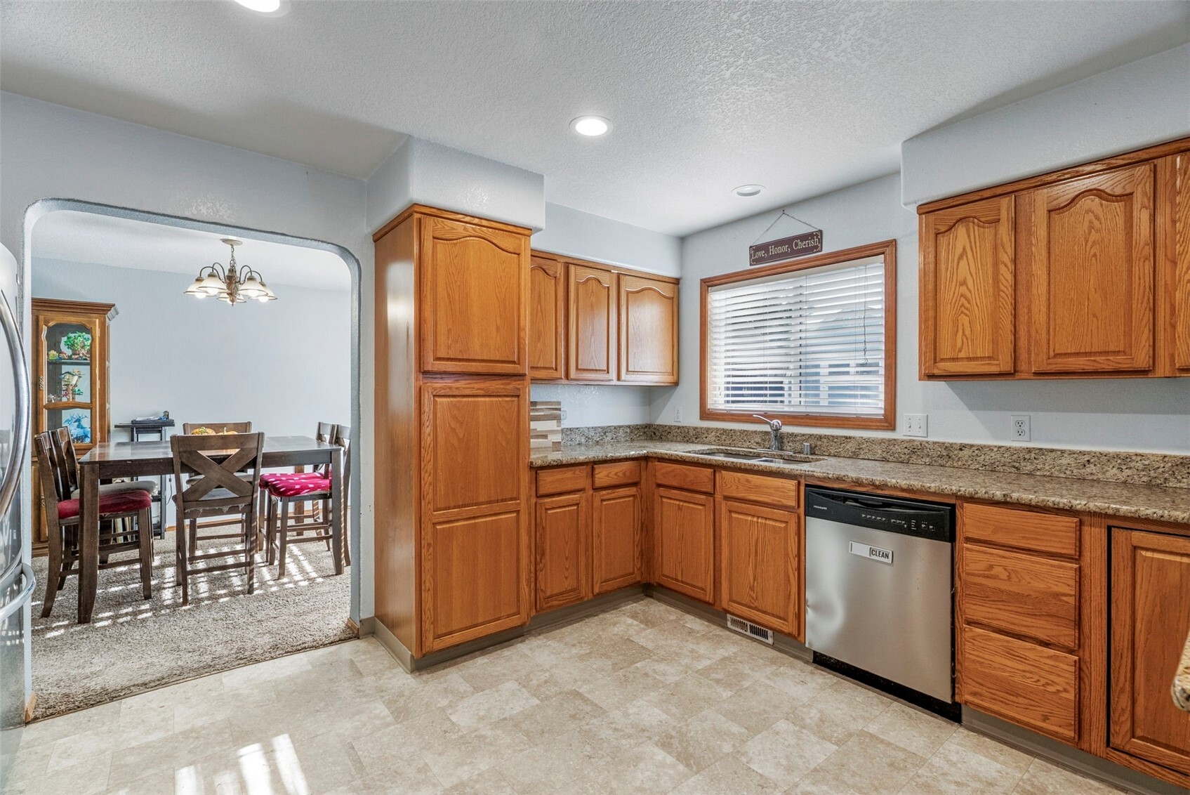 5531 Finch Drive Property Photo 16
