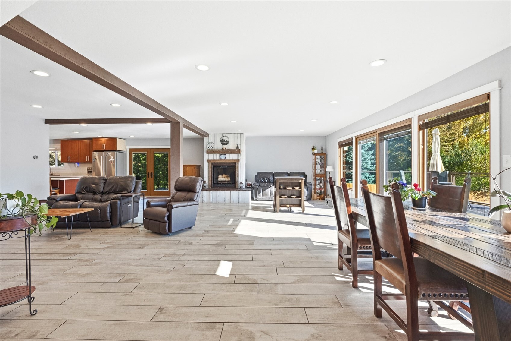 10285 Ski Hill Drive Property Photo 16