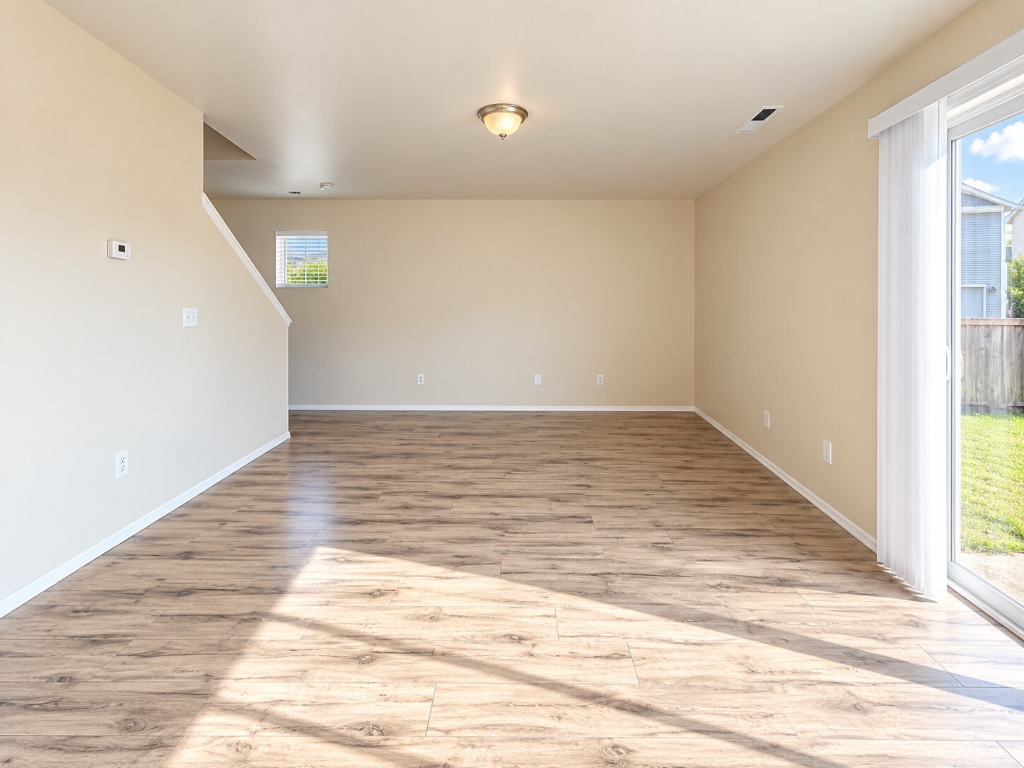 18438 95th Avenue Property Photo 5