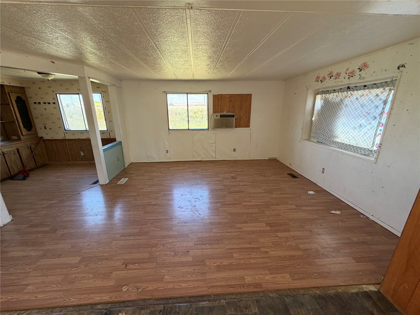 26 Merriam Street Property Photo 10