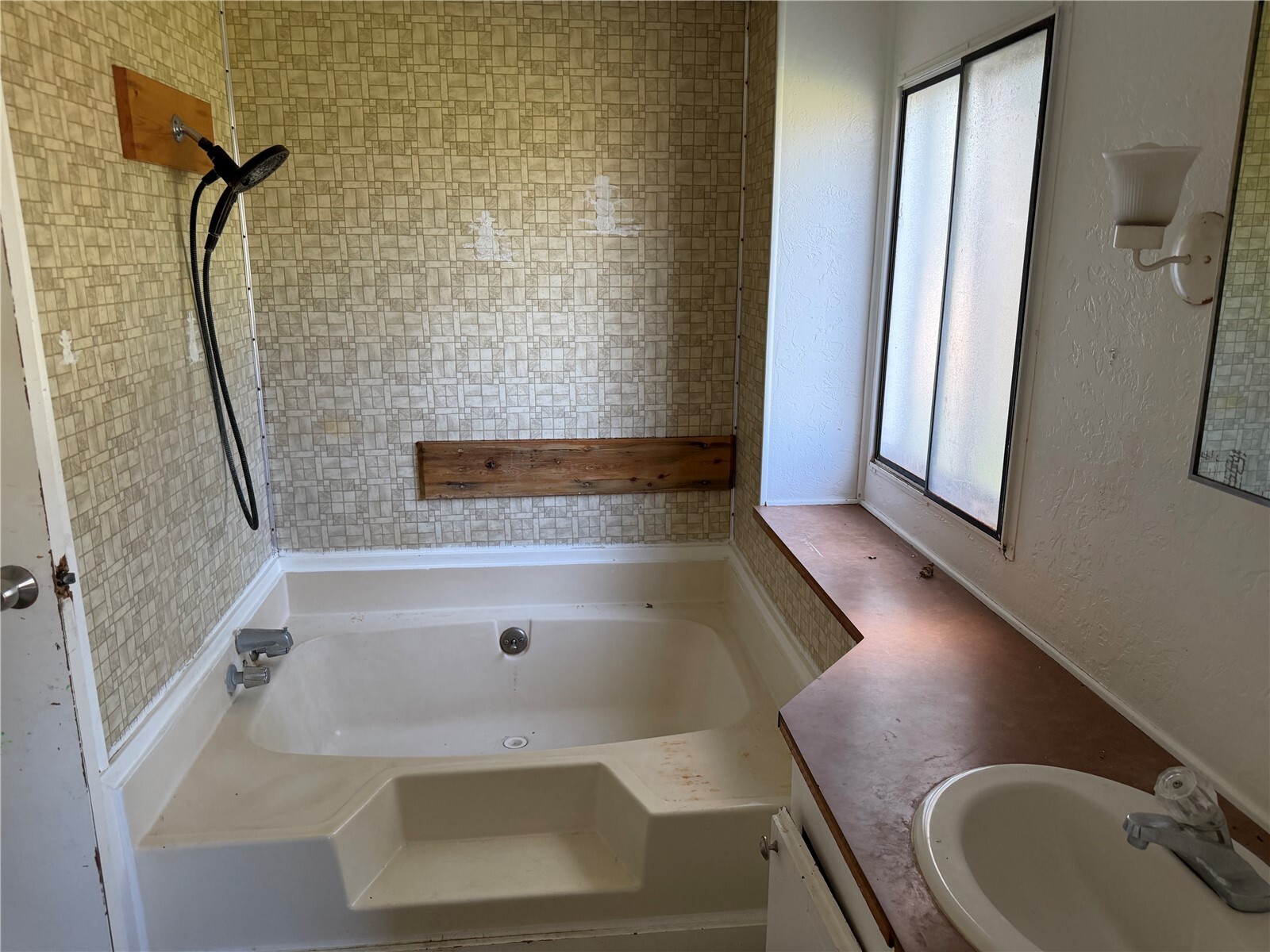 26 Merriam Street Property Photo 17
