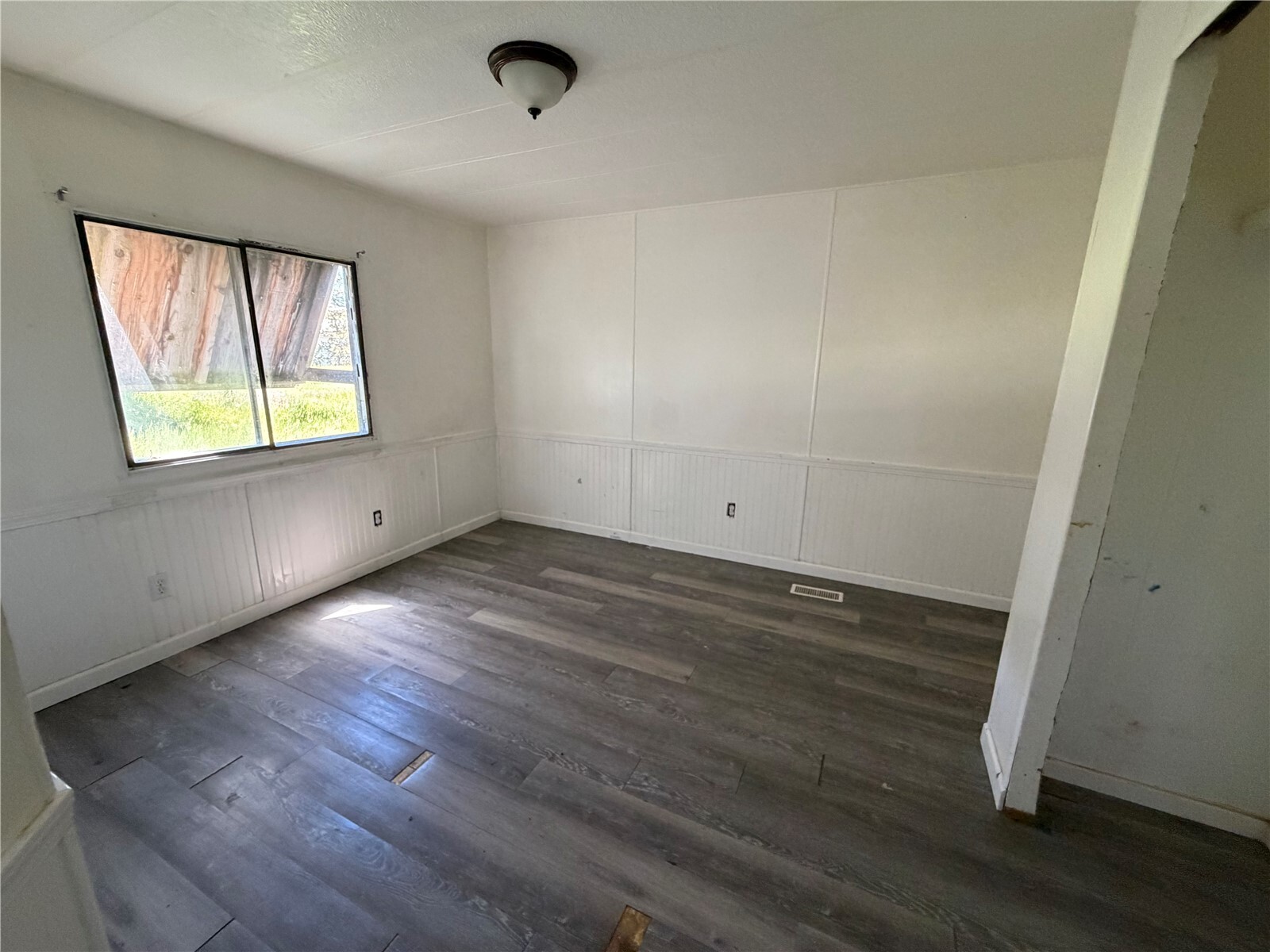 26 Merriam Street Property Photo 18