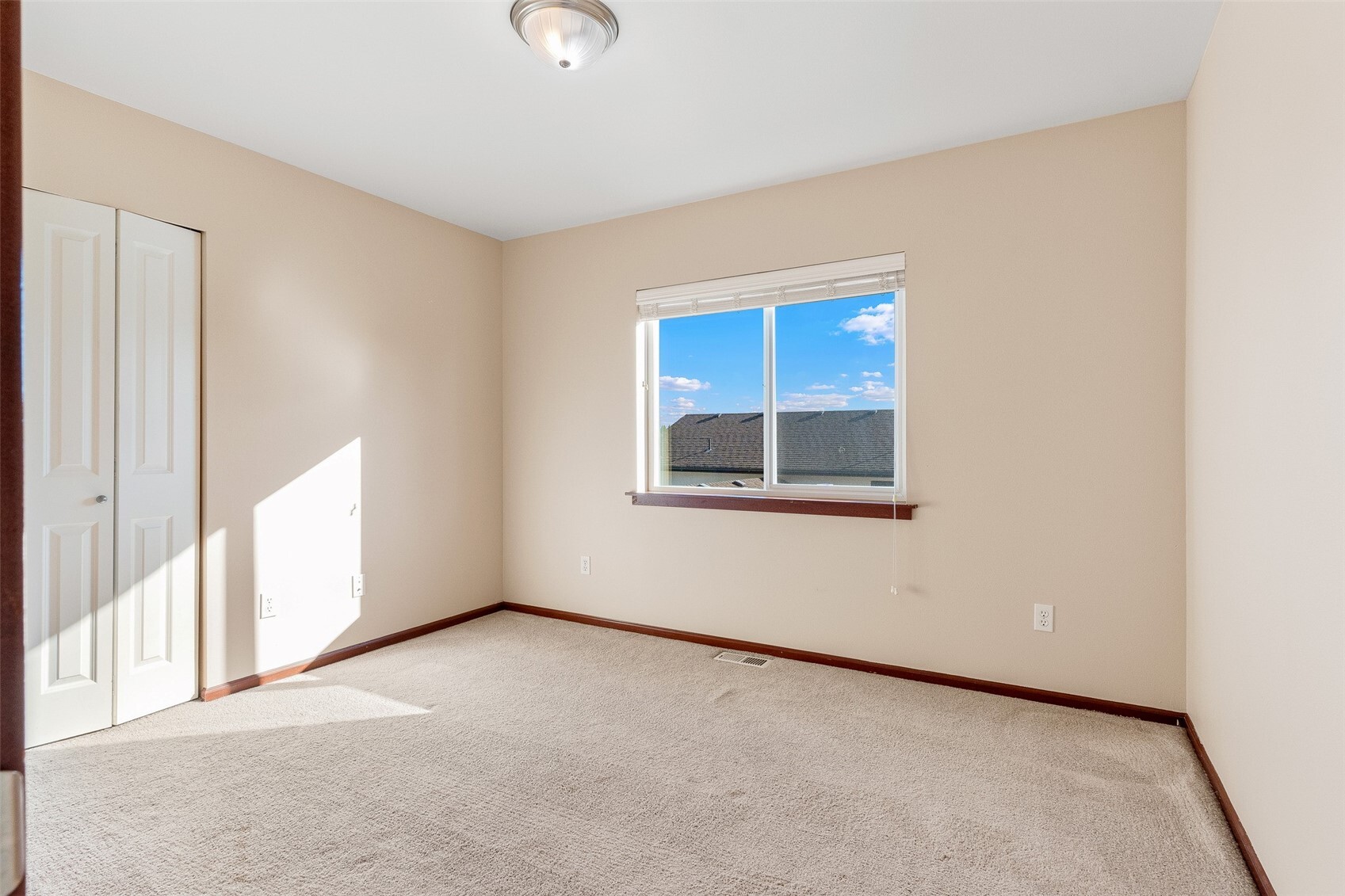 714 142nd Street Property Photo 21