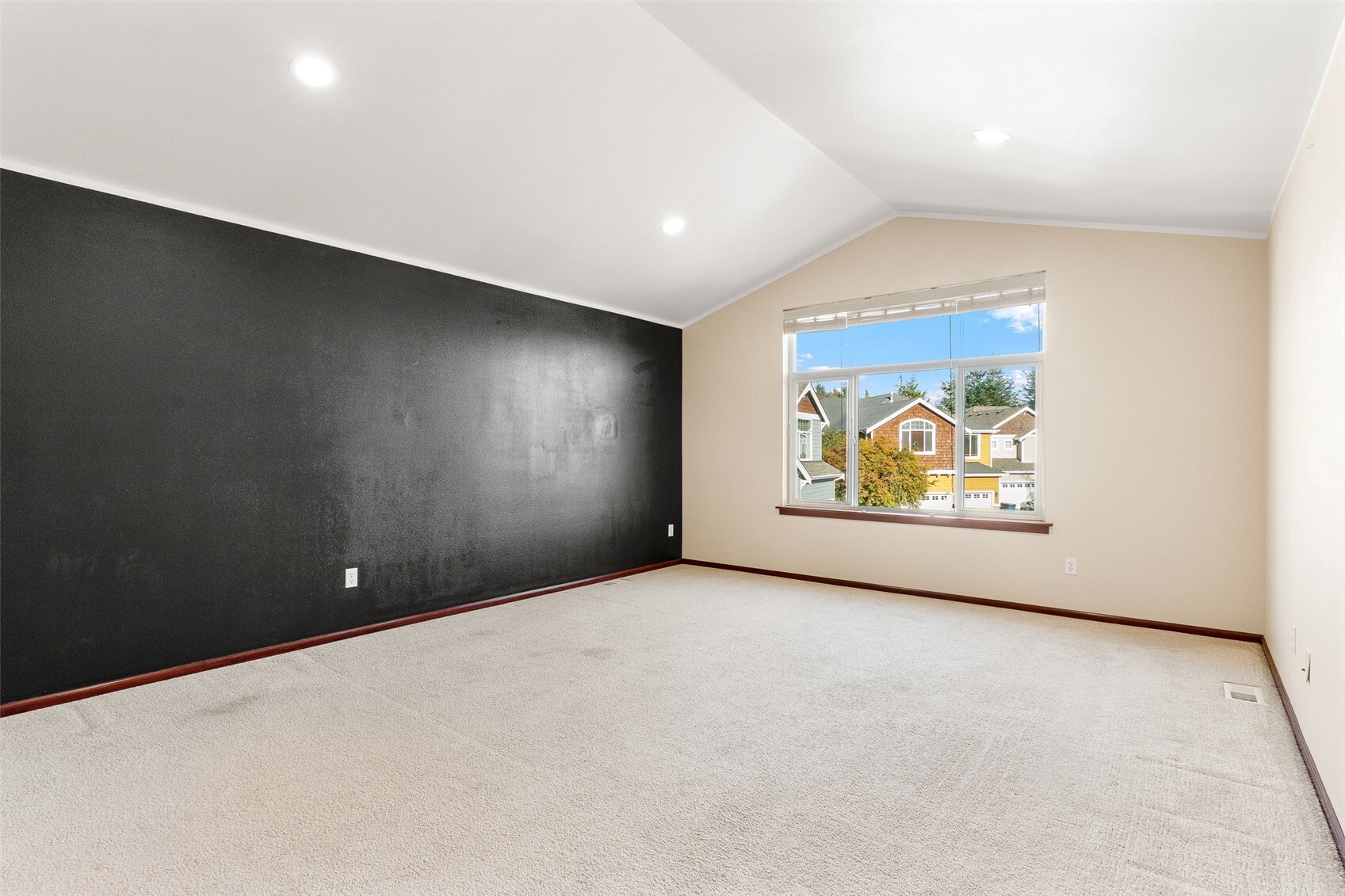 714 142nd Street Property Photo 25