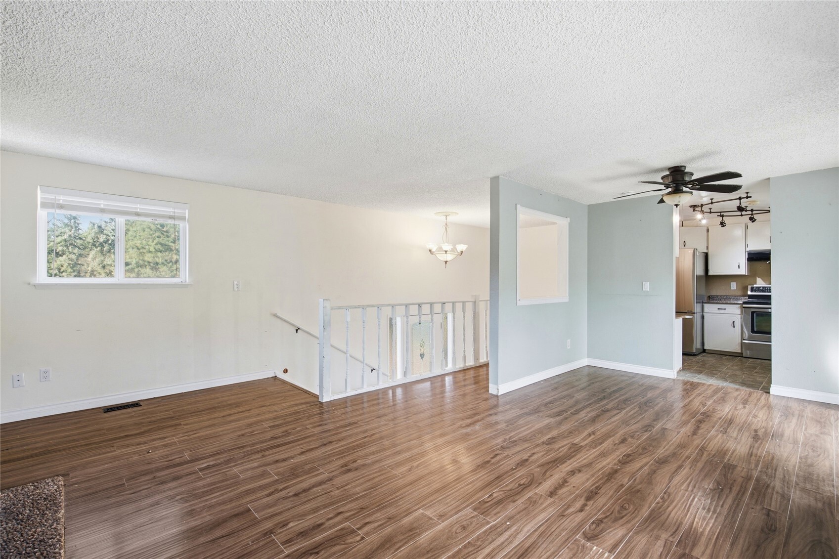 4114 58th Street Ct Property Photo 4