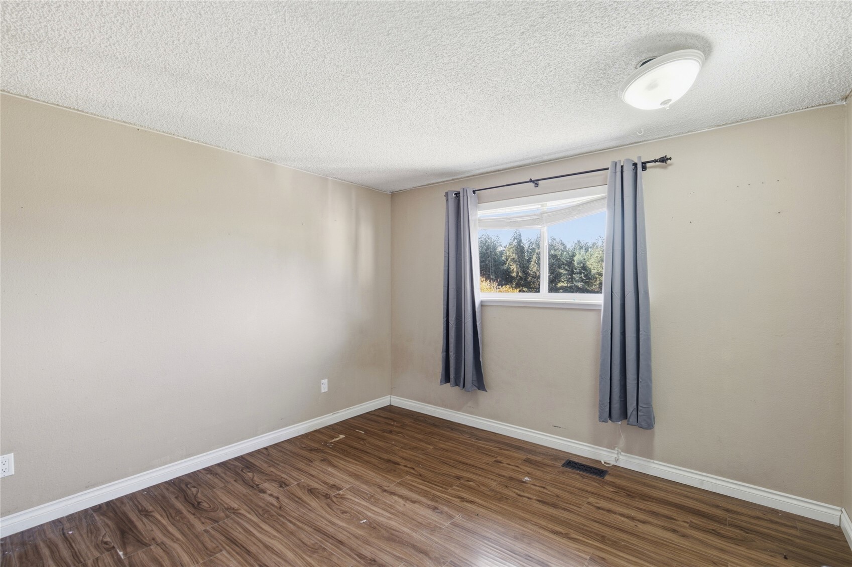 4114 58th Street Ct Property Photo 12