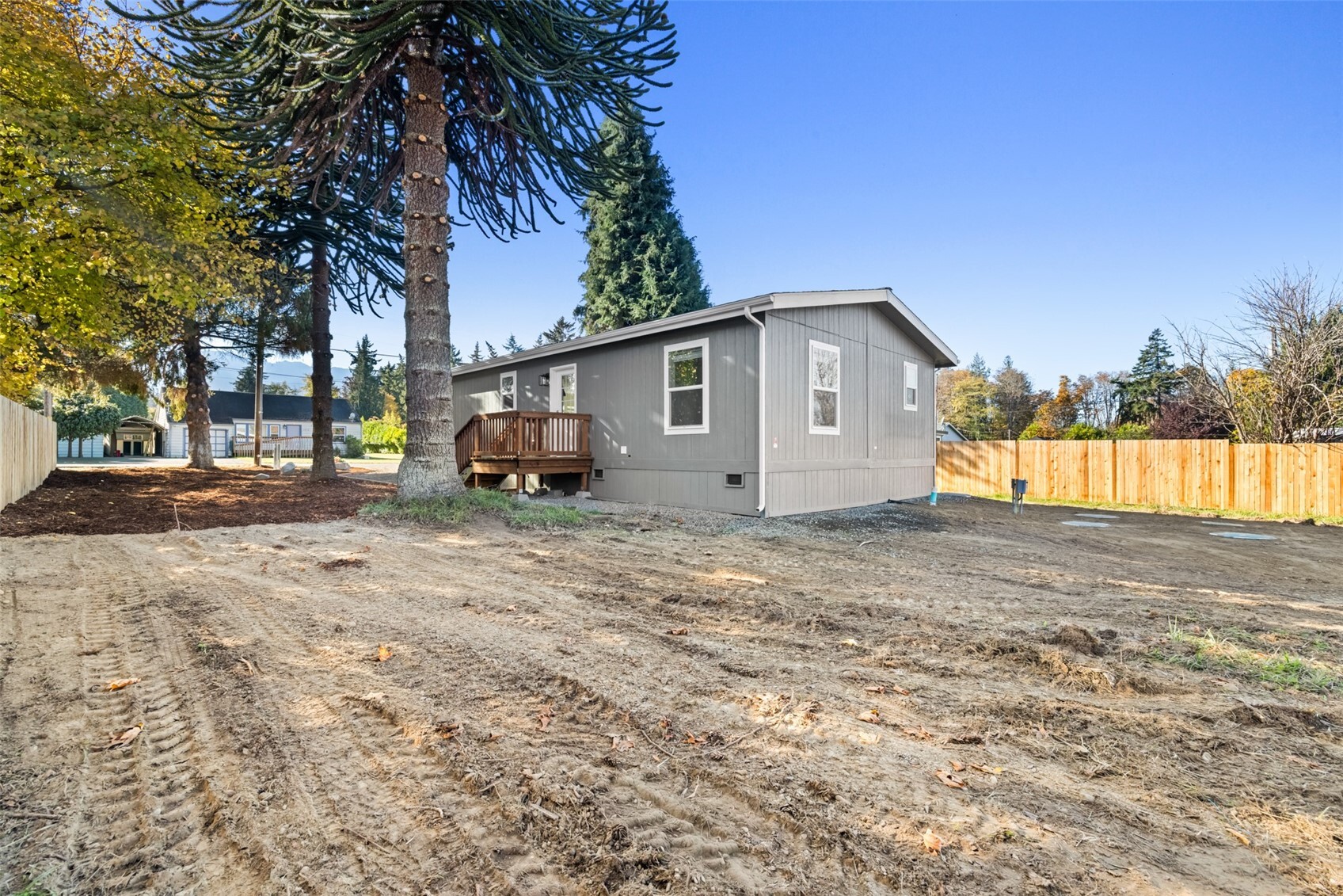 2013 E 4th Avenue Property Photo 30