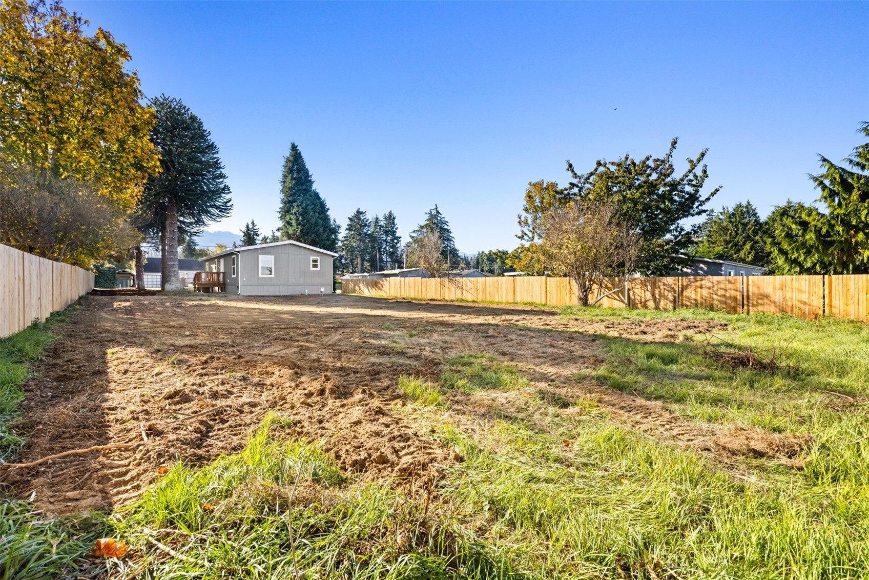 2013 E 4th Avenue Property Photo 31