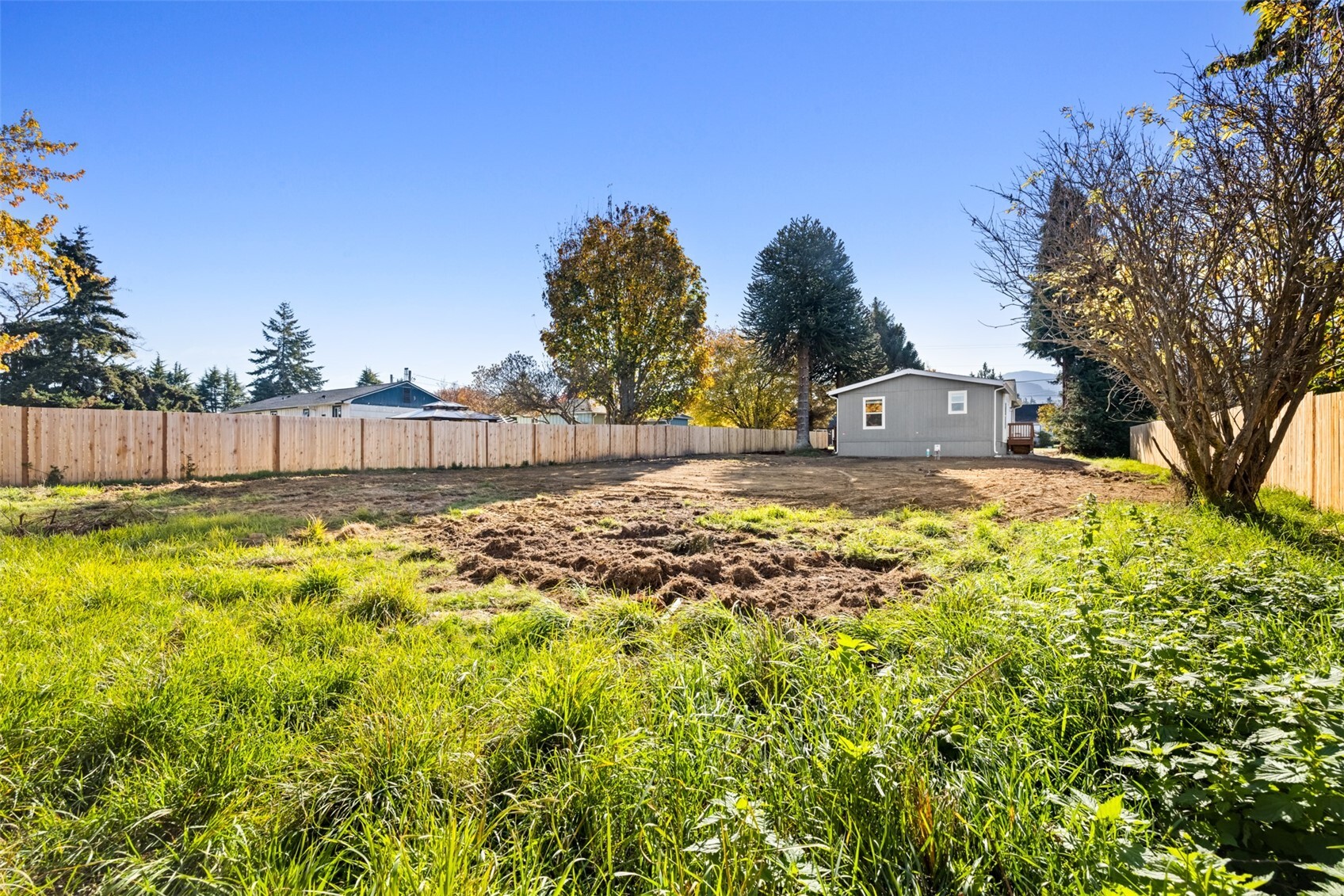 2013 E 4th Avenue Property Photo 32