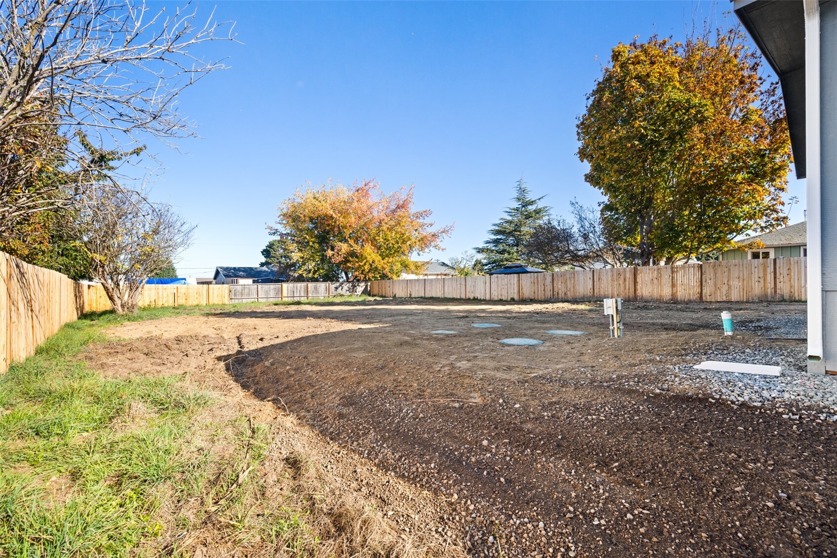 2013 E 4th Avenue Property Photo 33